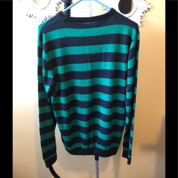 Men’s sweater - Picture 2 of 2